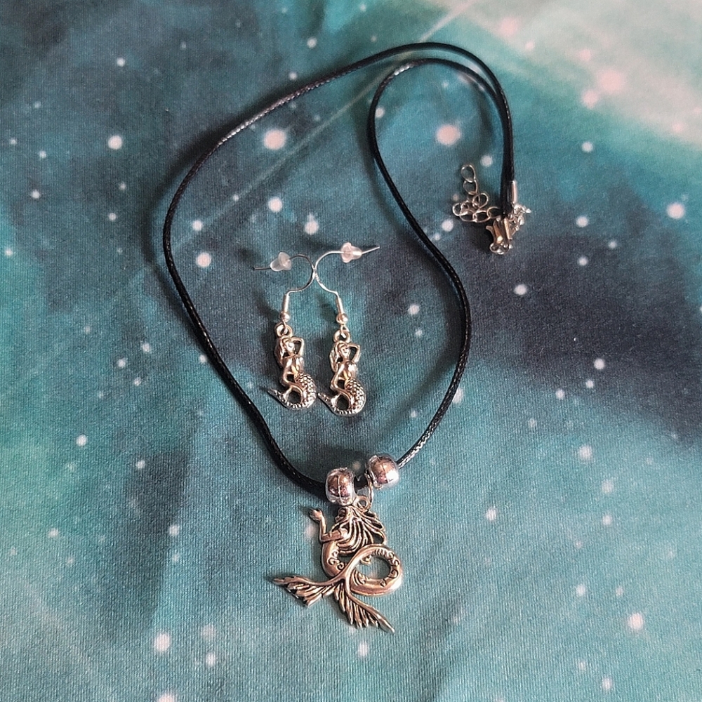 METAL ELEGANT MERMAID CHARM JEWELRY SET